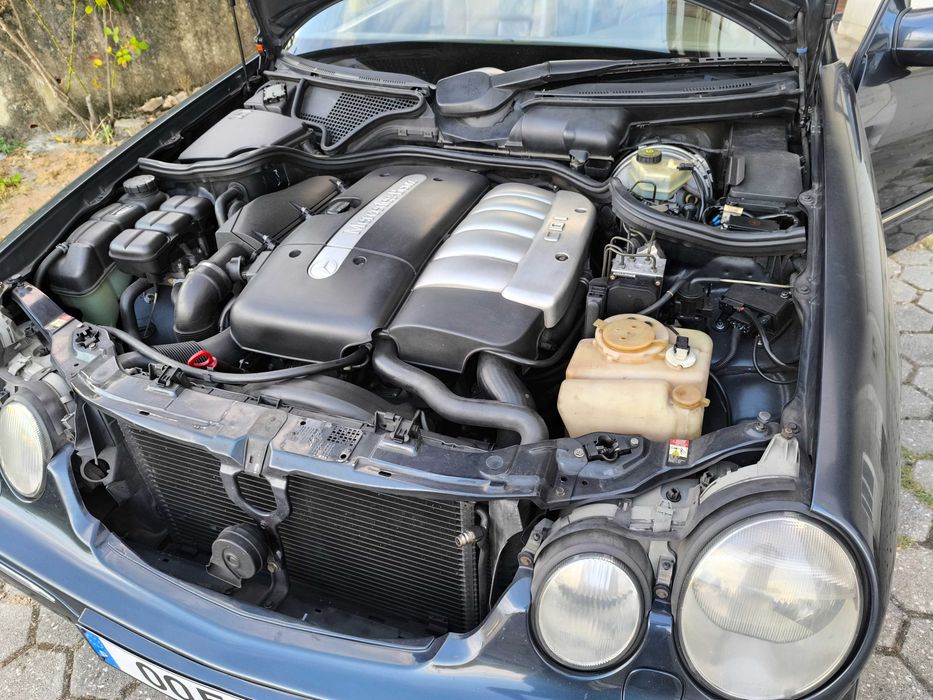 Mercedes E 270CDI.  AVANGARD