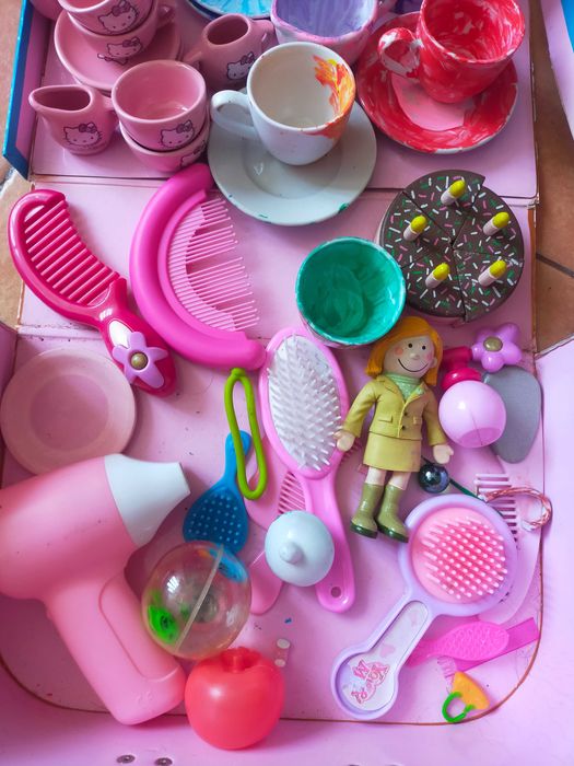 Vários brinquedos