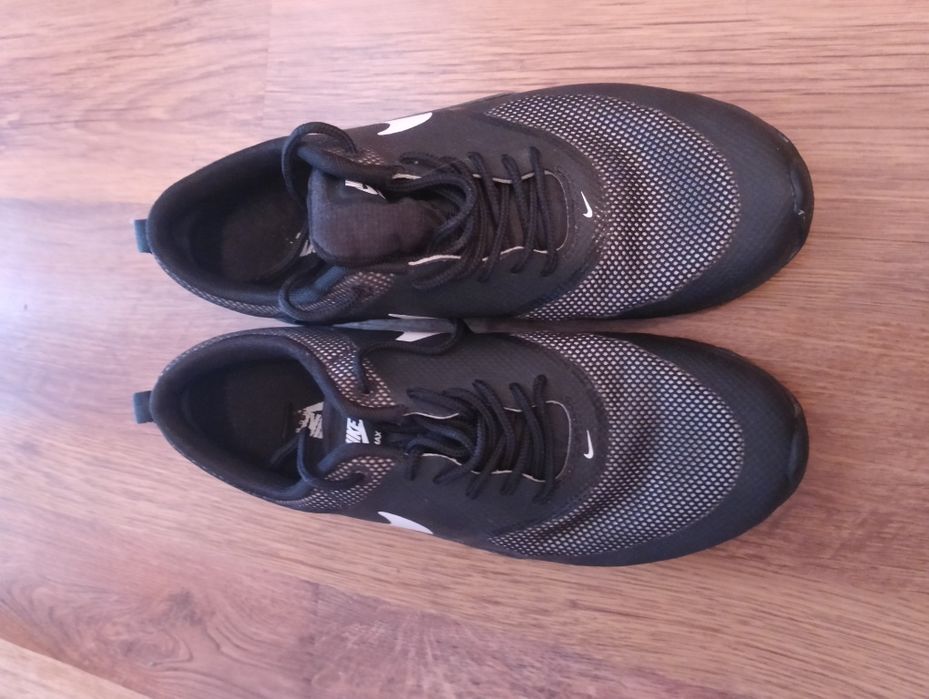 Кросівки Nike Air Max Thea