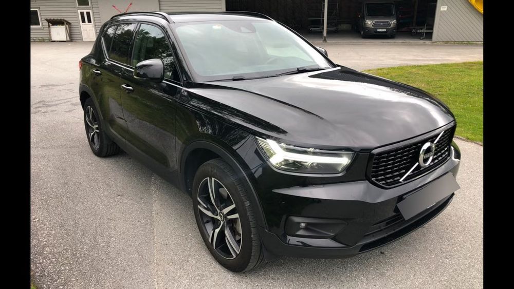 Volvo XC 40 T5 Recharge R-Design • 2021