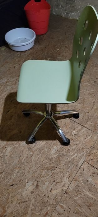 Sprzedam krzesło biurowe