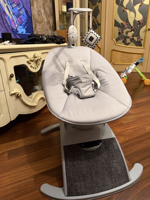 Колисковий центр Chicco