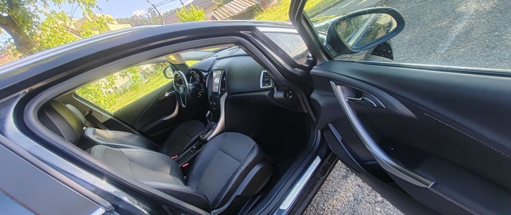 Opel Astra J cdti caixa automática