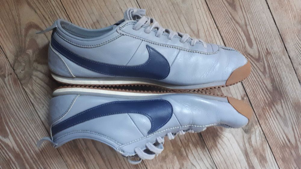 Кроссовки Nike 43р