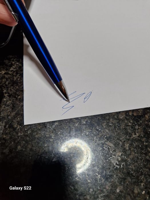 Duas canestas Stabilo