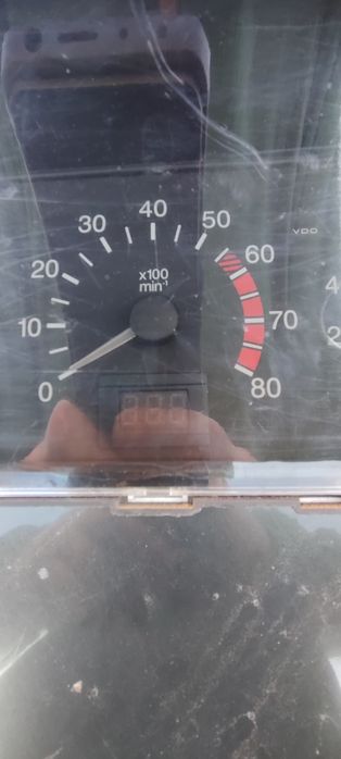 Продам щиток приборів з вольт метром все працює