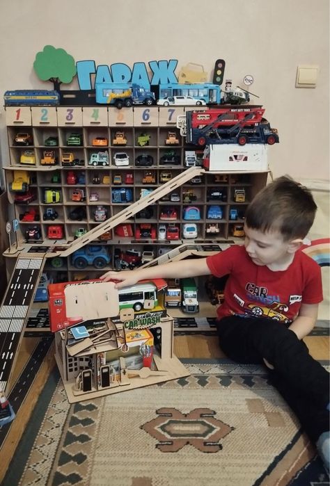 Паркинг гигант, Гараж для машинок, Парковка  для кинсмарт, 80 секцій