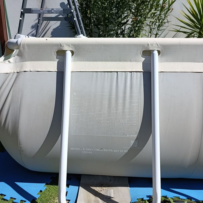 Vendo Piscina desmontável em excelente estado