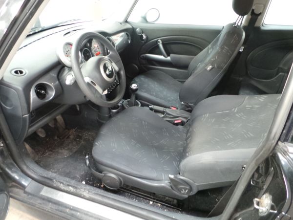 Para peças MINI Mini (R50, R53)