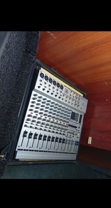 Mesa Behringer Eurorack MX1804X