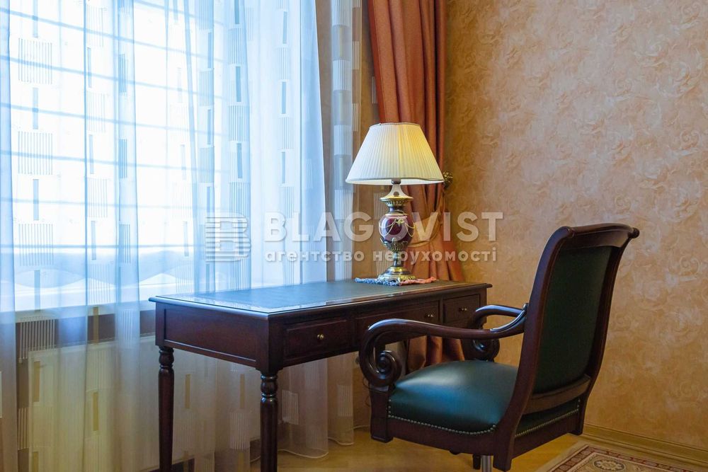 Велика квартира Софіївська  центр автономне опалення, енергопостачання