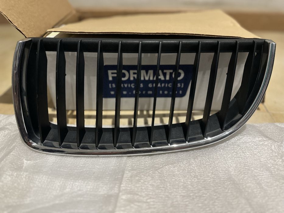 Grelhas BMW e90 2005