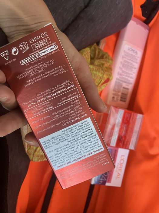 loreal revitalift serum nowy zapakowany 40+
