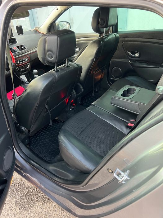 Renault Megane 1.5 dCi (2009) – 180.000 km – Excelente Estado