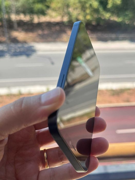 iPhone 12 como Novo (Garantia de 6 meses)