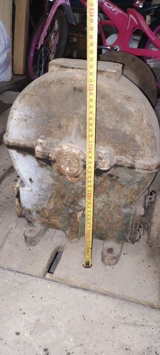 Лебідка редукторна велика радянська