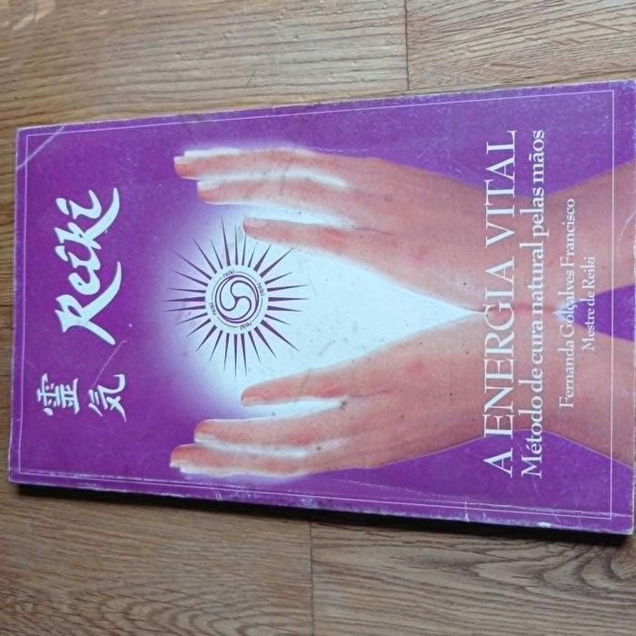 livro reiki a energia vital metodo de cura natural pelas mãos