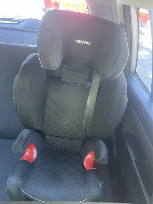 Автокресло  Recaro