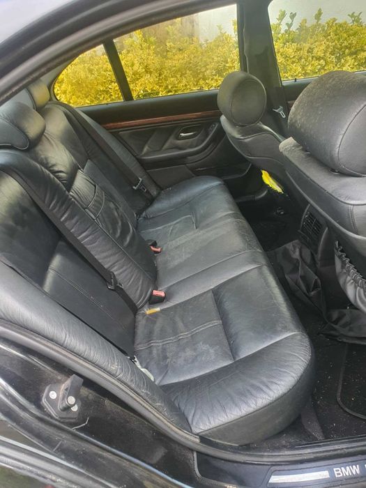 BMW E39 520i M52b20