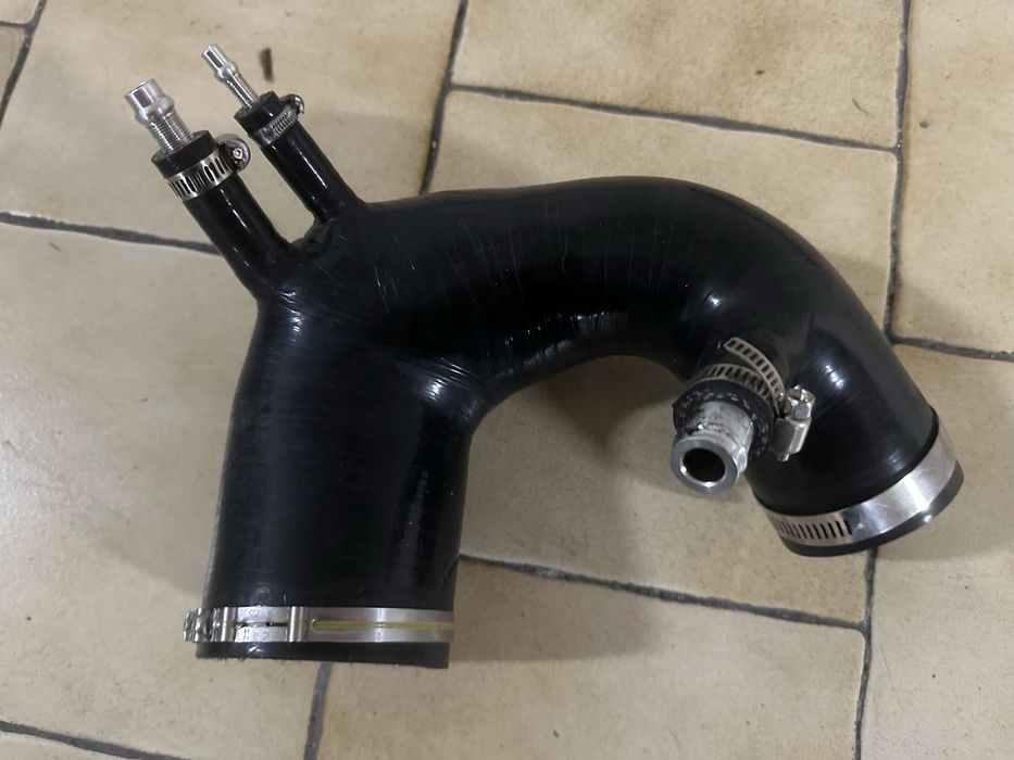 Admissao silicone Abarth 595 IHI
