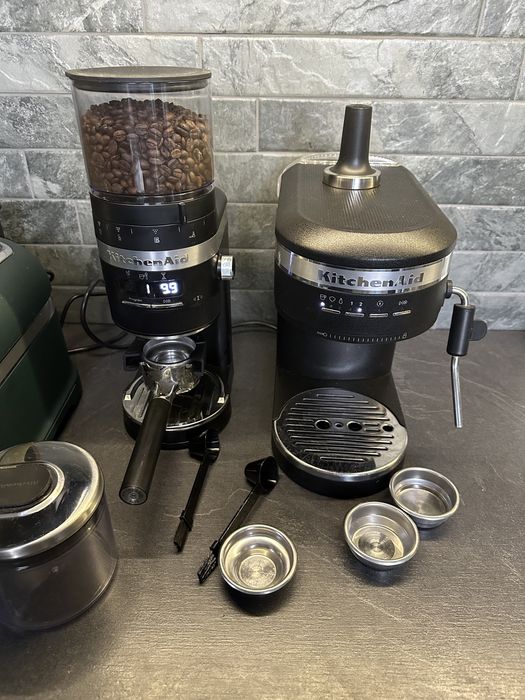 Кавоварка та кавомолка kitchenaid