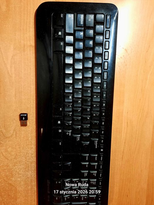 Bezprzewodowa klawiatura Microsoft Keyboard Wiraless 800.