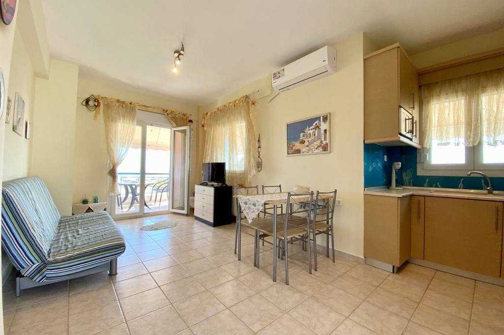 Греція. Халкідікі, пляж Паралія Діонісіо