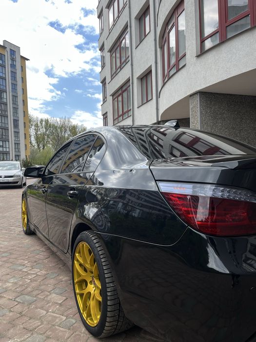 BMW E60 540 twin turbo !