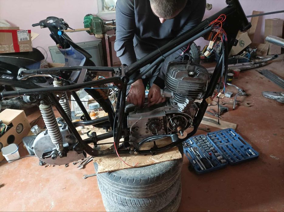 Продам іж планета 4