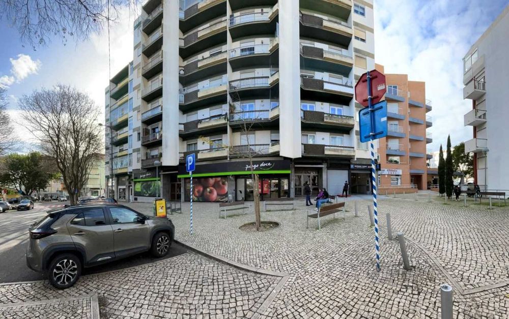 T3 centro de Paço de Arcos 100m2