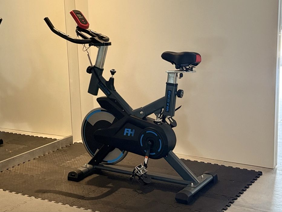 Bicicleta de Spinning BH Fitness – Como Nova | Profissional