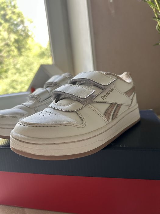 Кросівки Reebok sneakers