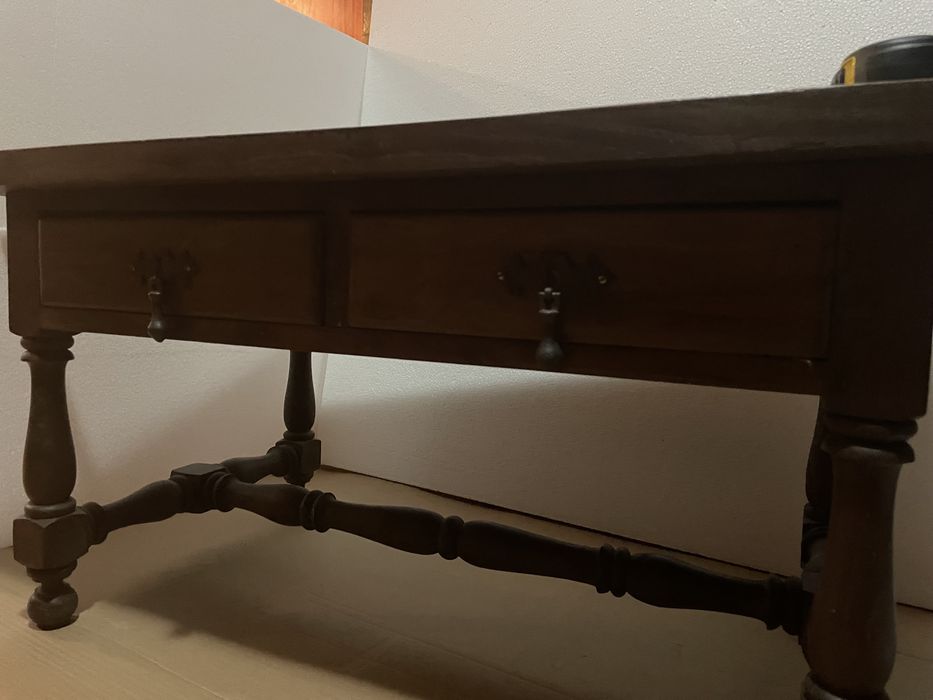 Mesa de centro madeira maciça