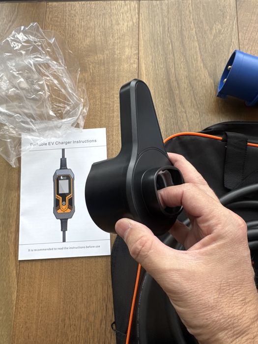 Зарядний пристрій FEYREE TESLA US тесла 7кВт 32а зарядка NACS EV CHARGER
