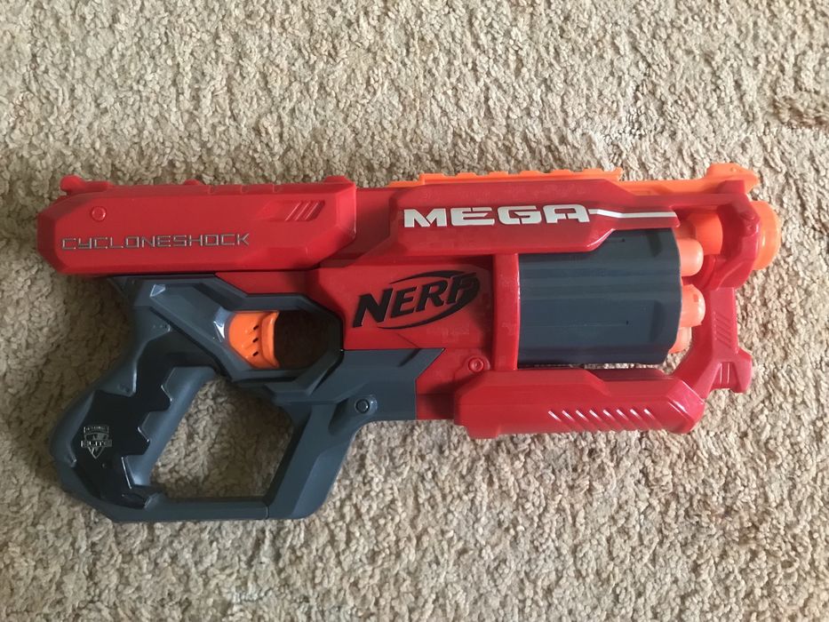 Бластер Nerf Mega Cycloneshock