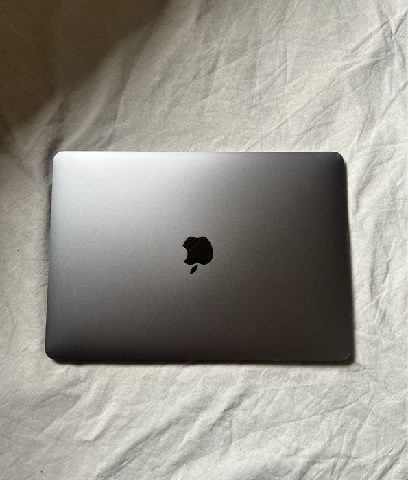 Apple MacBook Pro 13 2019 заблокирован MDM, iCloud чистый