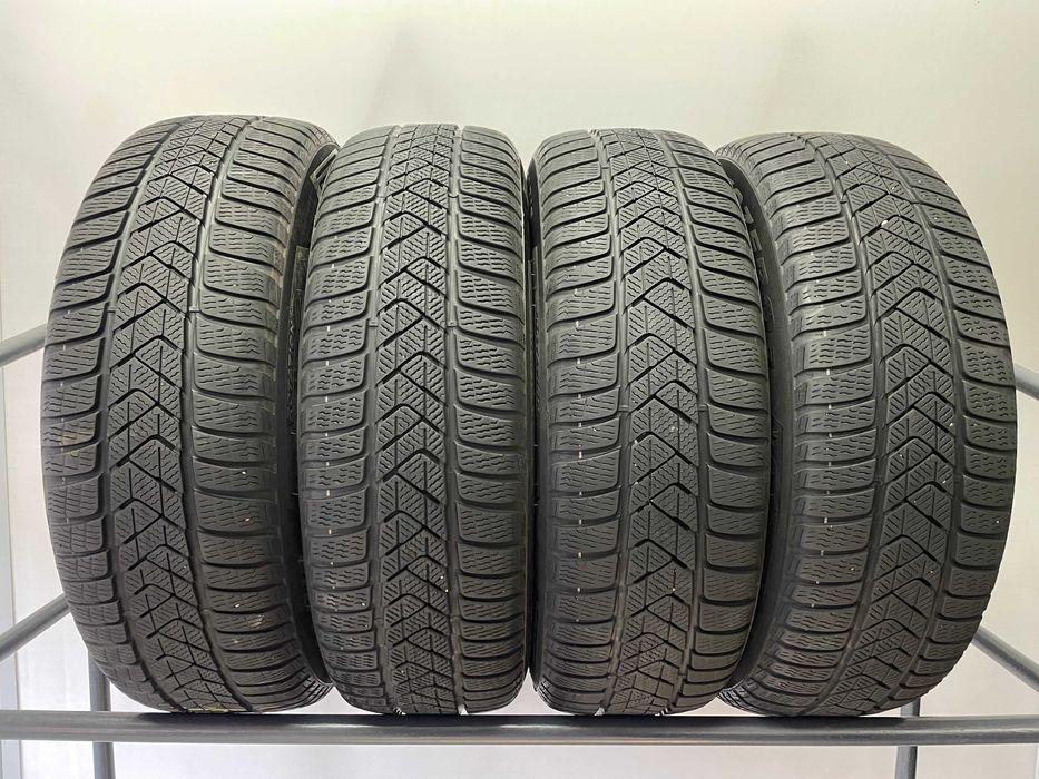 Opony Zima Pirelli Sottozero 3 RSC 225/60R18 Adax Koźle