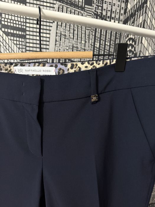 Брендові базові жіночі брюки Rafaello Rossi брюки сині Dora crop RR