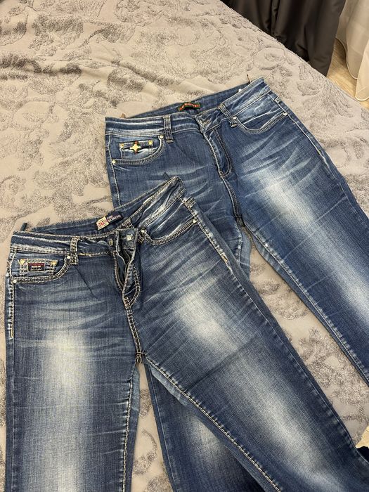 Джинсы женские. Прямые. Размер 31.
