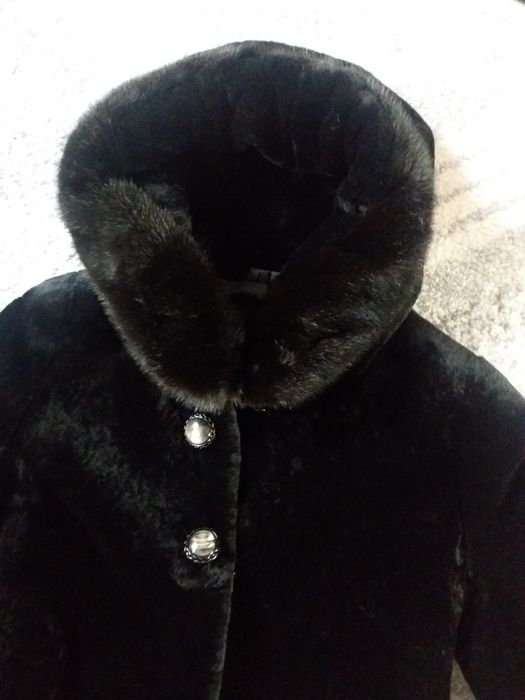 Продається шуба з мутона