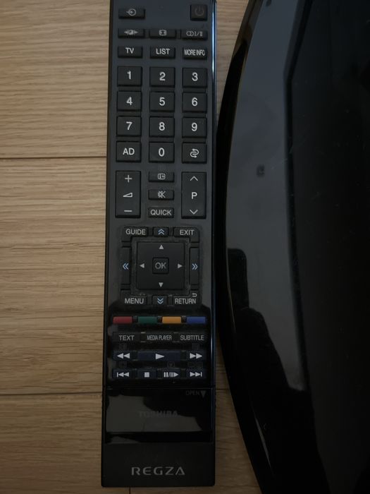 TV Toshiba LCD REGZA 32SL733