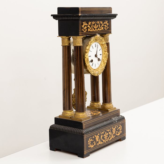 Каминные часы Франция 1830 года