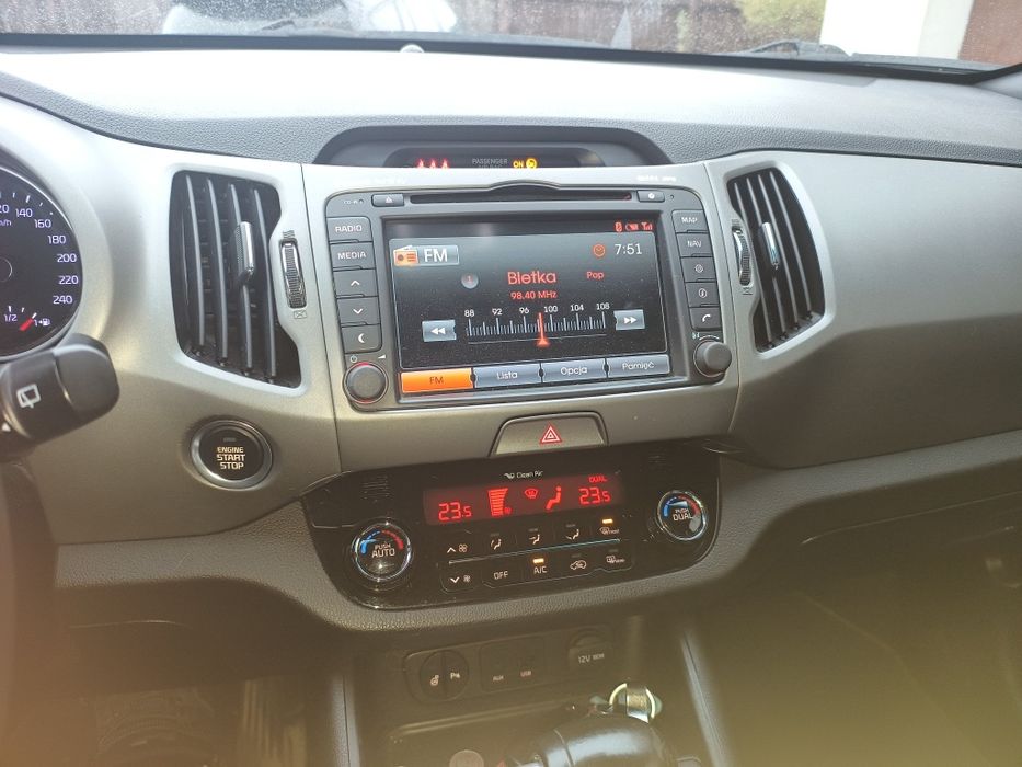 Sprzedam kia sportage lll 2.0 automat AWD
