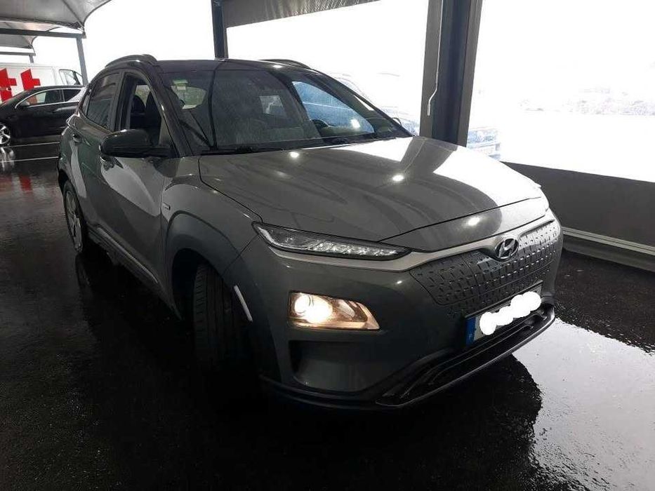 Hyundai Kauai Electric 64 kw premium 204 cv  autonomia 570 km .