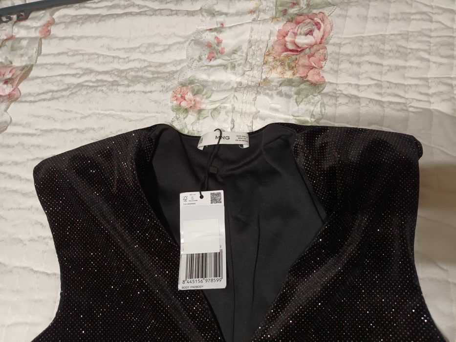 Body preto brilhante