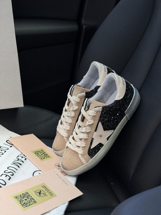 Повний комплект! Жіночі кросівки Golden Goose Super-Star in black glitter with cream  голден гус блискучі