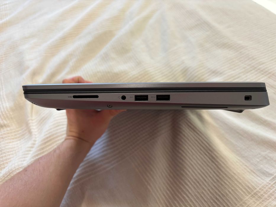 Laptop DELL Precision 7560 | i9-11950H / 64GB RAM / 1024GB SSD / 15.6"