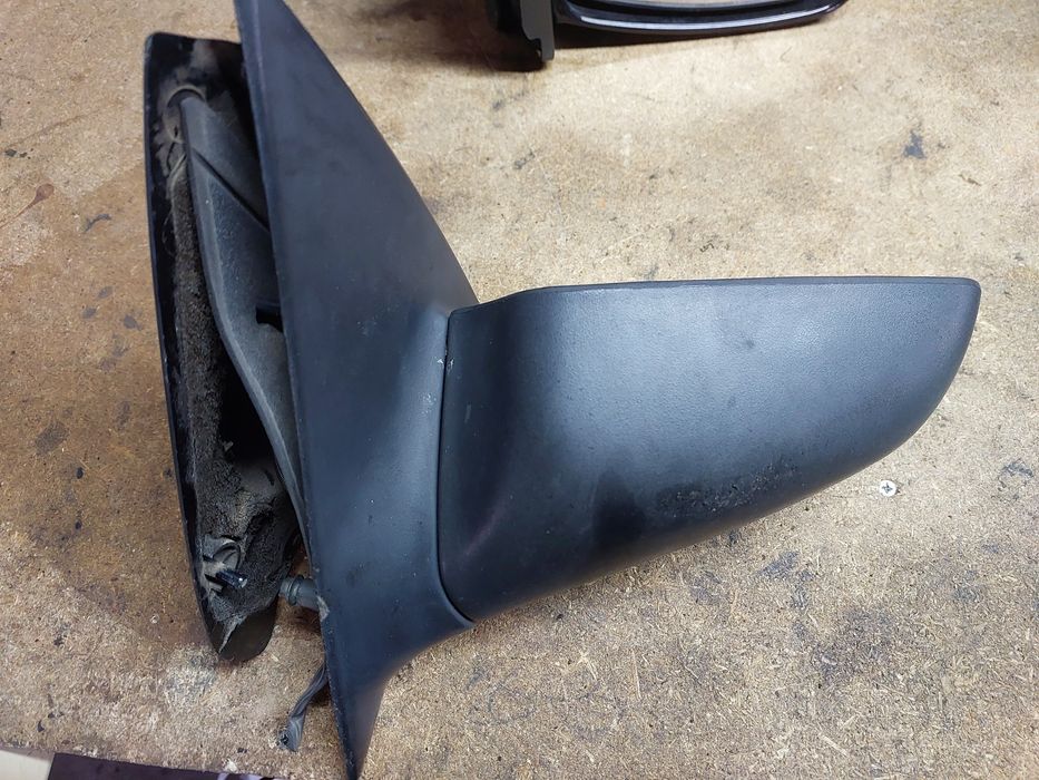 Зеркало заднього  віда