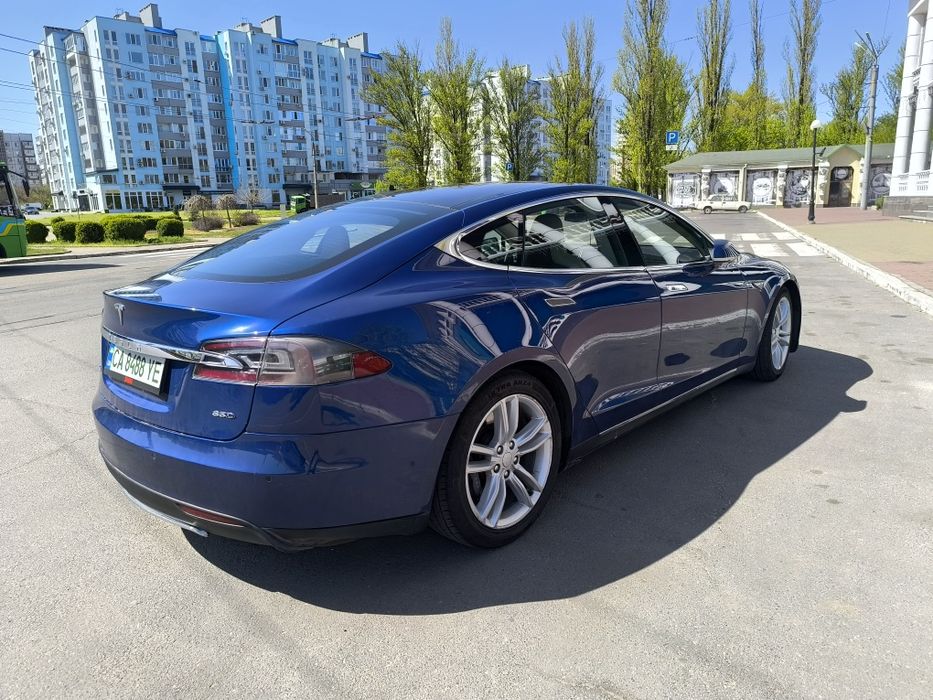 Оренда авто на весілля