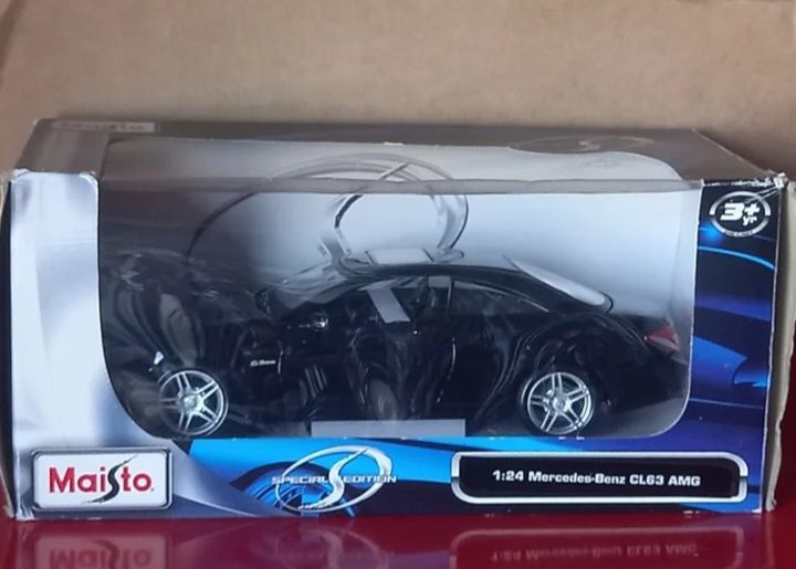 Maisto escala 1/24 Mercedes-Benz GL63 amg